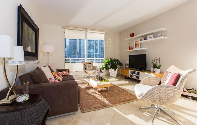 888 Brickell Key Dr 804, Miami, FL 33131