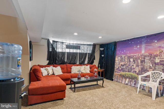 2874 TOLBUT ST, Philadelphia, PA 19136