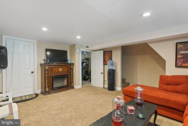 2874 TOLBUT ST, Philadelphia, PA 19136