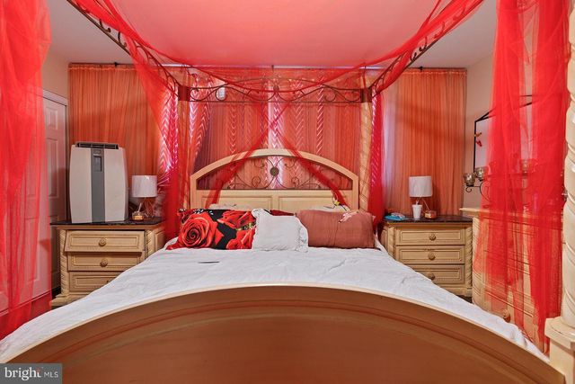 2874 TOLBUT ST, Philadelphia, PA 19136