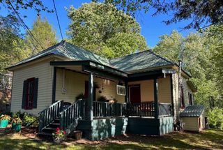 118 E Oak Street, Ellijay, GA 30540