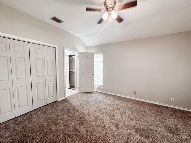 1312 Sagebrush Street, Angleton, TX 77515