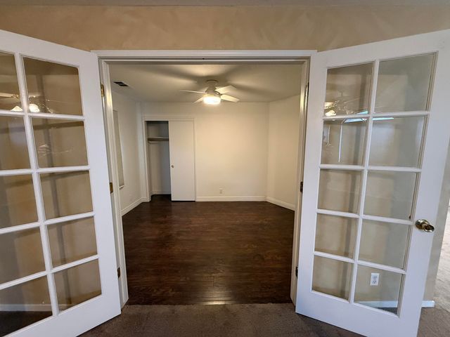 1720 E Henshaw Avenue, Tulare, CA 93274