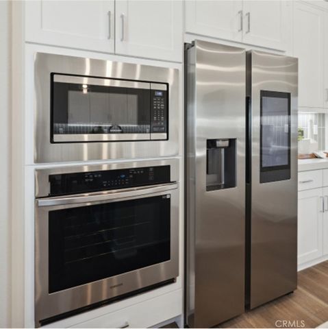 24511 Villa La Sombrilla, Valencia, CA 91354