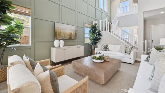 24511 Villa La Sombrilla, Valencia, CA 91354