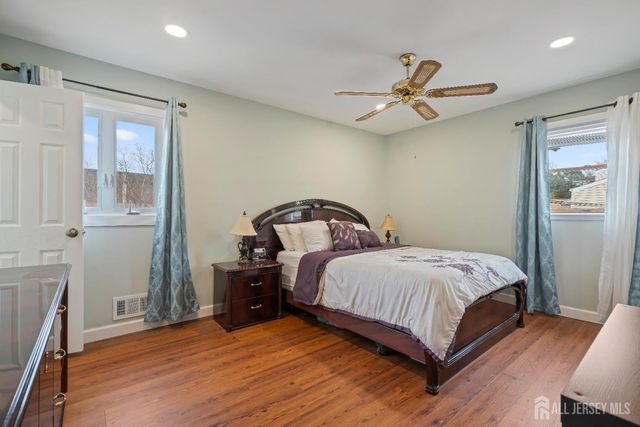 43 Wellington Road, East Brunswick, NJ 08816