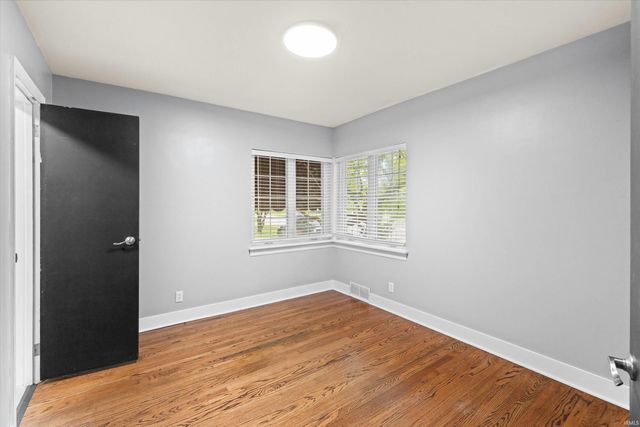 701 S boeke Road, Evansville, IN 47714