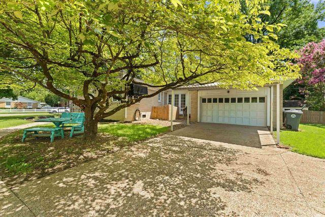 701 S boeke Road, Evansville, IN 47714