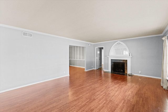 701 S boeke Road, Evansville, IN 47714