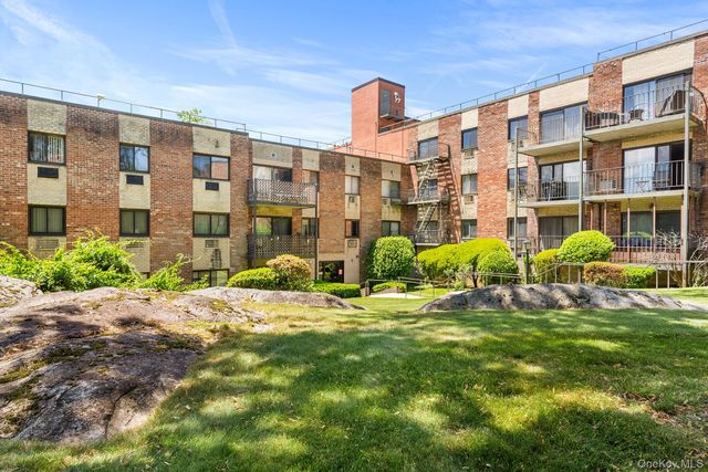 115 Dehaven Drive 105, Yonkers, NY 10703