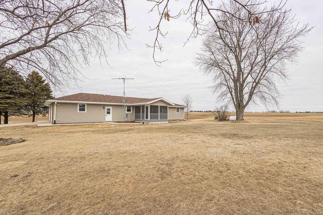 1021 Fish Lane Lane, Hazel Green, WI 53811