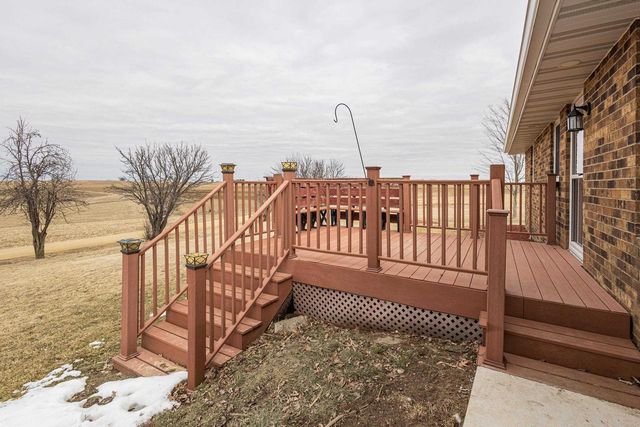 1021 Fish Lane Lane, Hazel Green, WI 53811