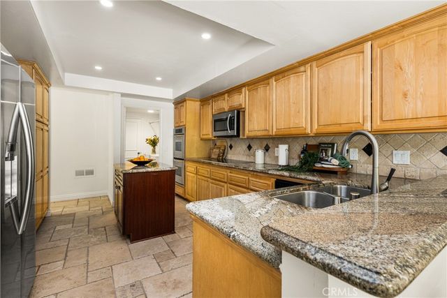 6164 E Morningview Drive, Anaheim Hills, CA 92807