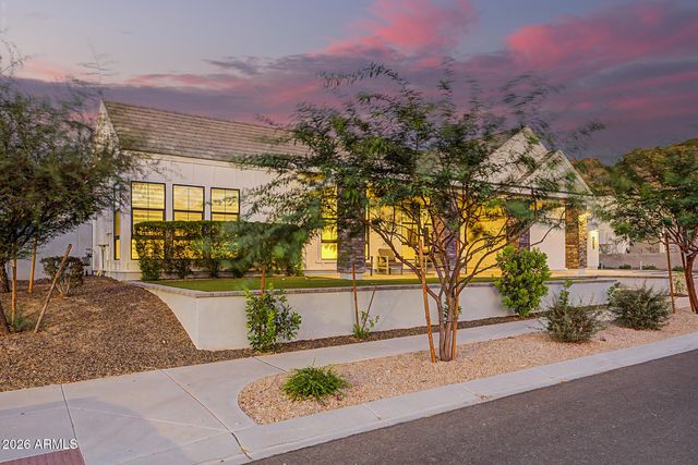 9407 S 13TH Way, Phoenix, AZ 85042