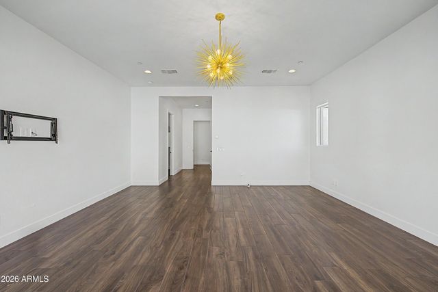 9407 S 13TH Way, Phoenix, AZ 85042