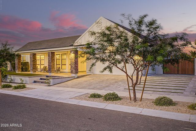 9407 S 13TH Way, Phoenix, AZ 85042