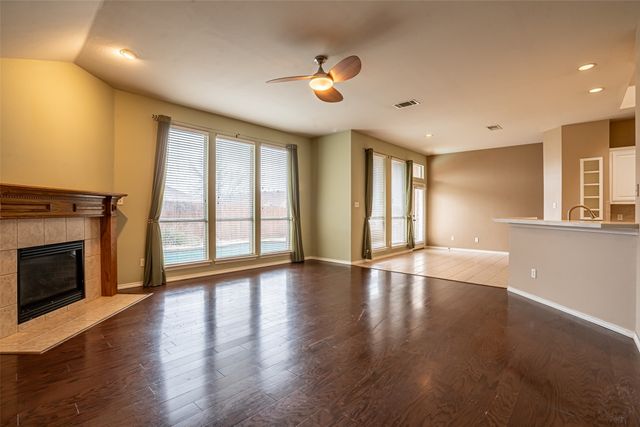 8700 Shadow Trace Drive, Fort Worth, TX 76244