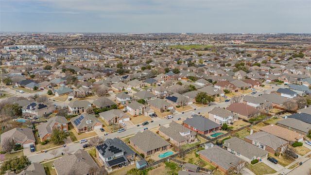 8700 Shadow Trace Drive, Fort Worth, TX 76244