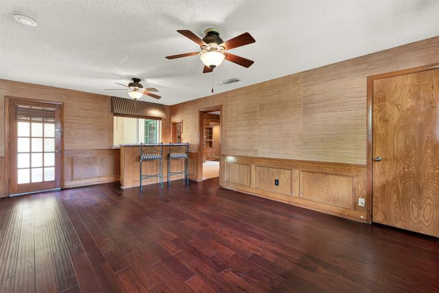 3205 Cross Timbers Lane, Garland, TX 75044