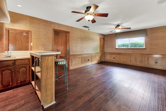 3205 Cross Timbers Lane, Garland, TX 75044