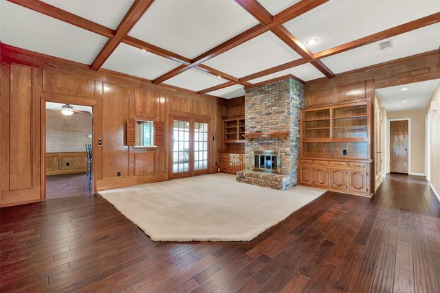 3205 Cross Timbers Lane, Garland, TX 75044