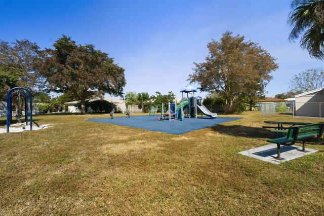 7907 NW 66th Terrace, Tamarac, FL 33321