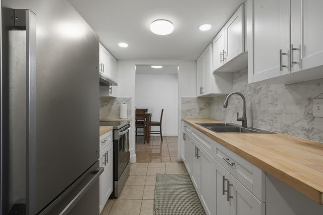 7907 NW 66th Terrace, Tamarac, FL 33321