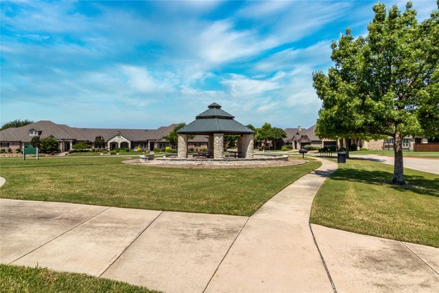 5715 Hummingbird Lane, Fairview, TX 75069