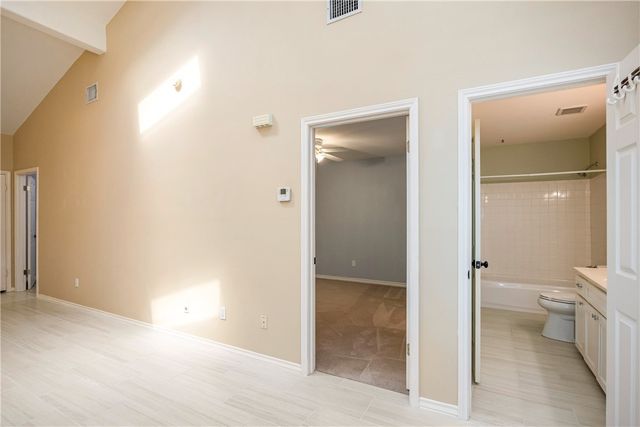1818 Rodd Field Road D2, Corpus Christi, TX 78412