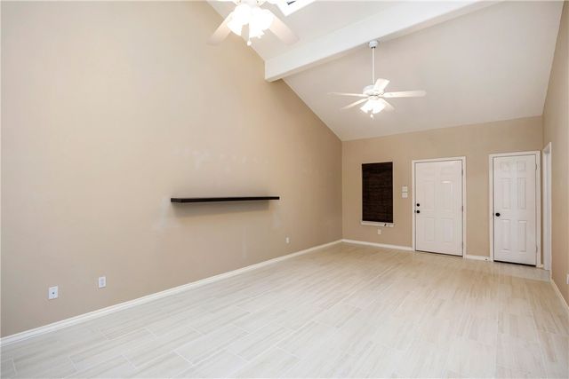 1818 Rodd Field Road D2, Corpus Christi, TX 78412