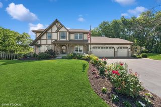 1885 McRae Lane, Mundelein, IL 60060