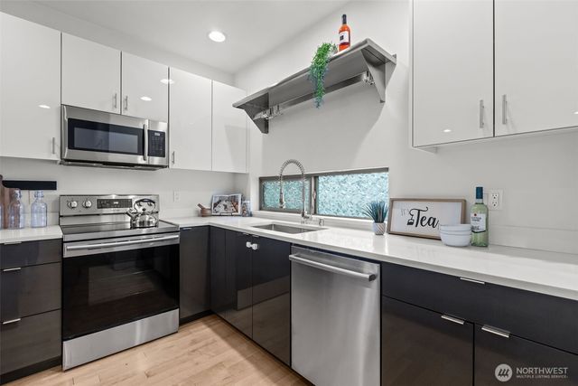 4204 S Trenton Street, Seattle, WA 98118