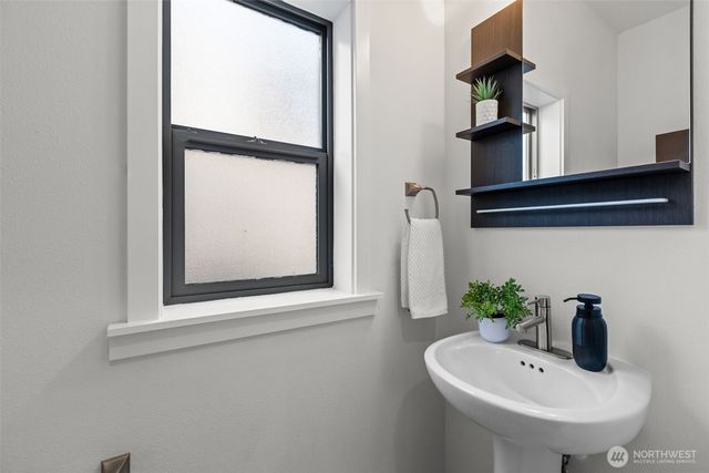 4204 S Trenton Street, Seattle, WA 98118