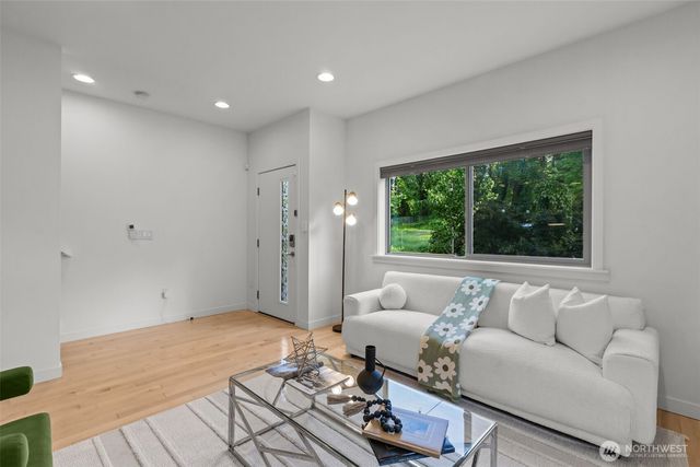 4204 S Trenton Street, Seattle, WA 98118
