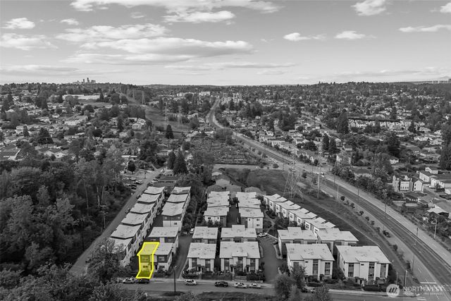 4204 S Trenton Street, Seattle, WA 98118