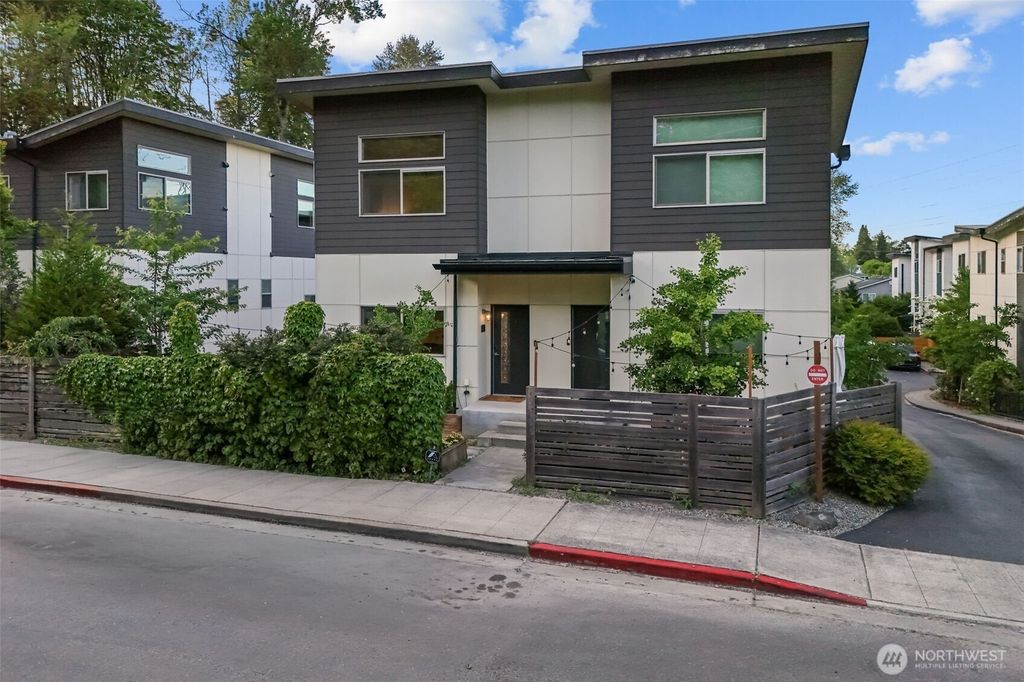 4204 S Trenton Street, Seattle, WA 98118