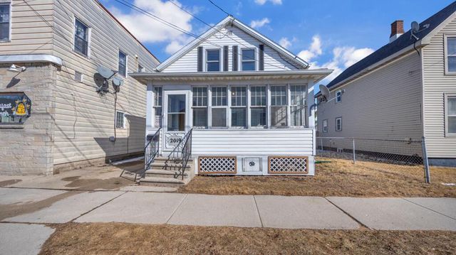 2019 Jefferson STREET, Two Rivers, WI 54241