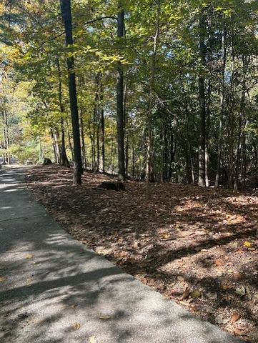 18 W Wesley Ridge, Atlanta, GA 30327