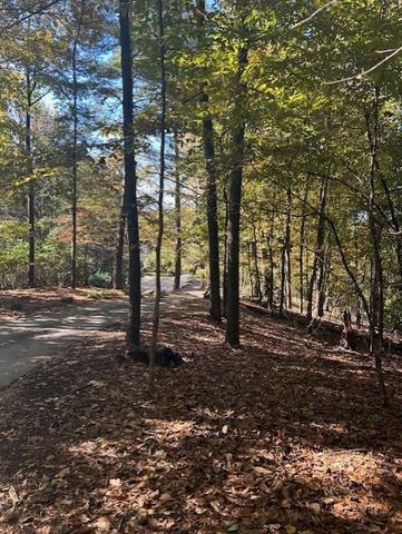 18 W Wesley Ridge, Atlanta, GA 30327