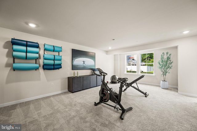 553 ARROWGRASS LN, New Castle, DE 19720