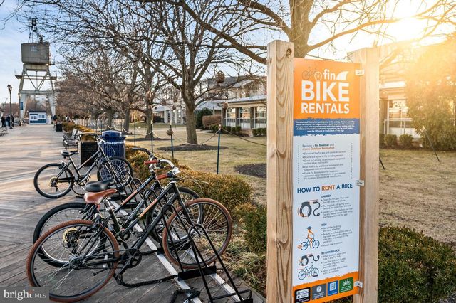 553 ARROWGRASS LN, New Castle, DE 19720