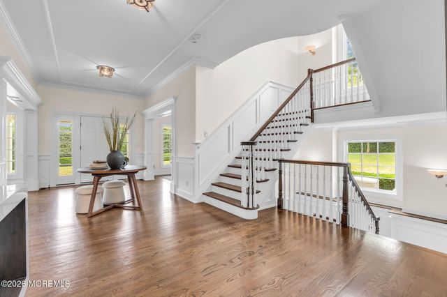 586 Ridge Road, Fair Haven, NJ 07704