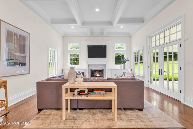 586 Ridge Road, Fair Haven, NJ 07704