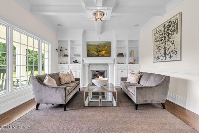 586 Ridge Road, Fair Haven, NJ 07704