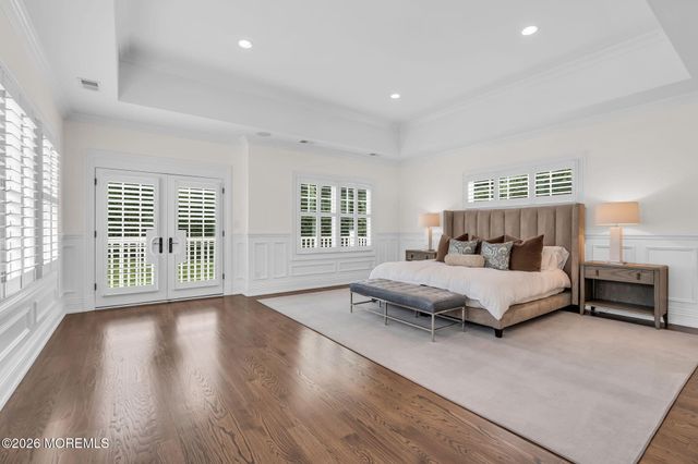 586 Ridge Road, Fair Haven, NJ 07704