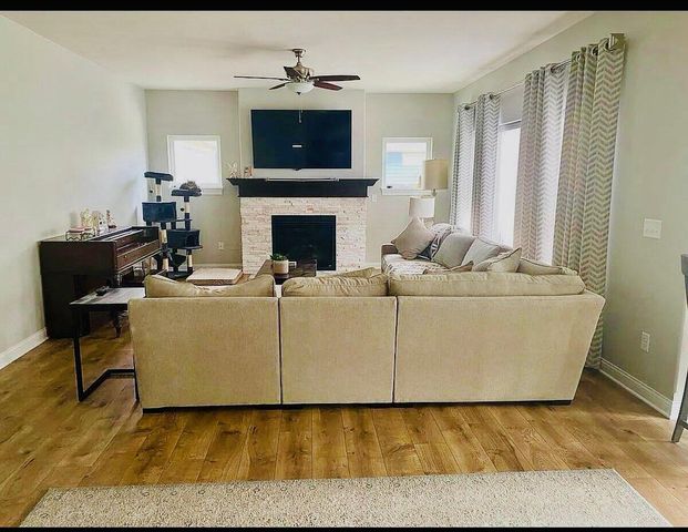 4725 Copper Leaf BOULEVARD, Mount Pleasant, WI 53403