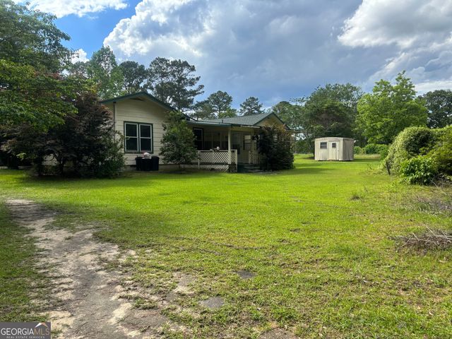 174 Cabero Road, Hawkinsville, GA 31036