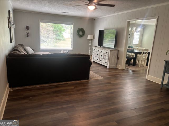 174 Cabero Road, Hawkinsville, GA 31036