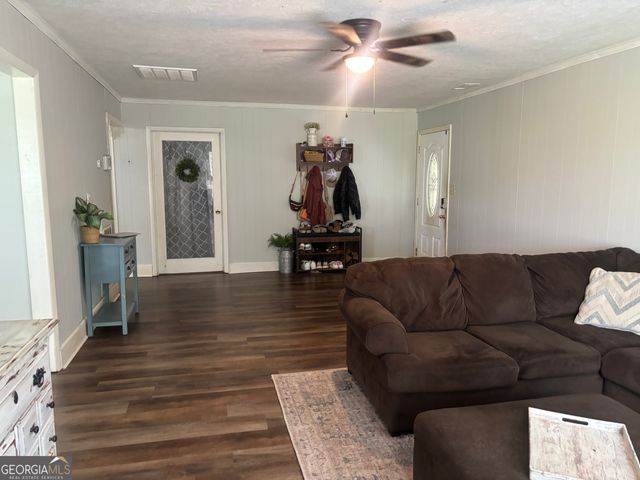174 Cabero Road, Hawkinsville, GA 31036
