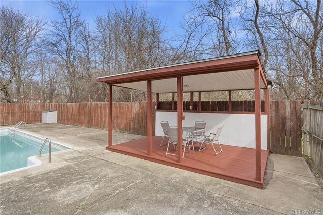 227 Lakeside Road, Newburgh, NY 12550